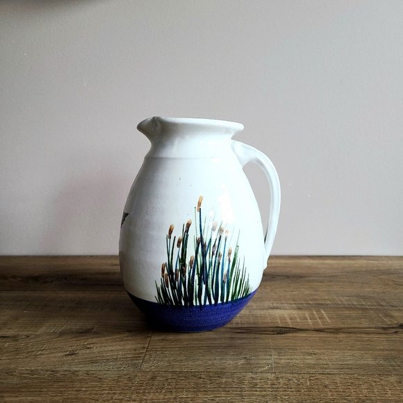 1981 hand made  hand painted ceramic pitcher with goose. Signed by John Herbon - Picture 2 of 9